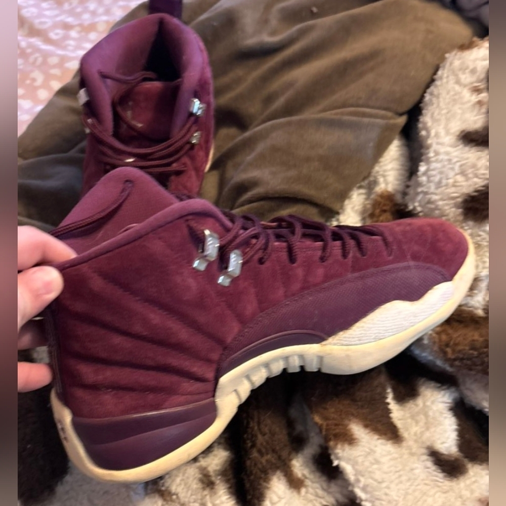 Jordan 12 Retro Bordeoux - Picture 2 of 3